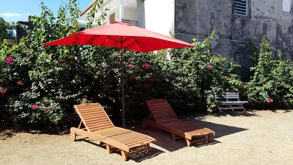 Maison CÉCILIA Port-Louis Extérieur photo